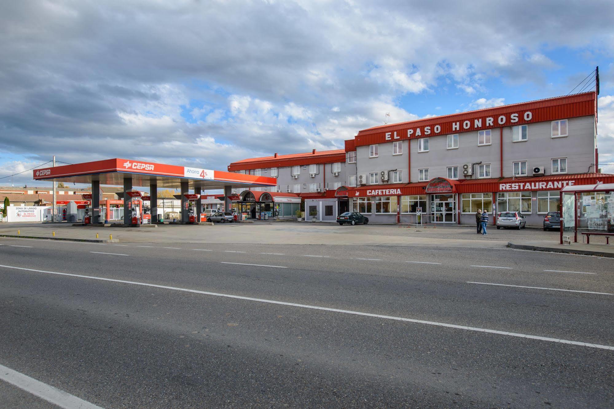 Hotel El Paso Honroso Hospital de Órbigo Dış mekan fotoğraf