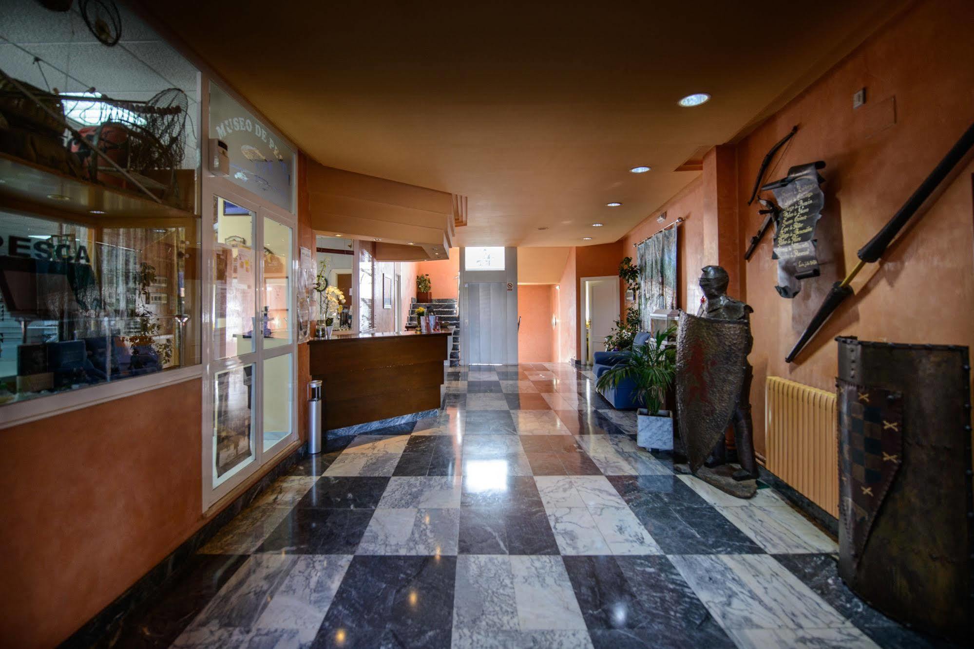 Hotel El Paso Honroso Hospital de Órbigo Dış mekan fotoğraf